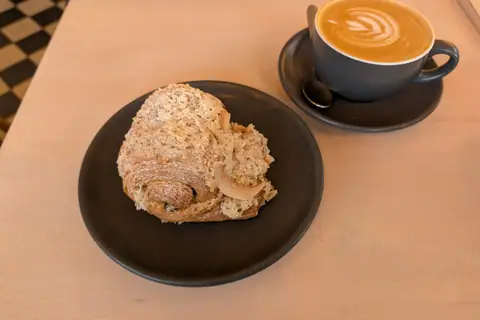 Ayintap Patisserie photo 1